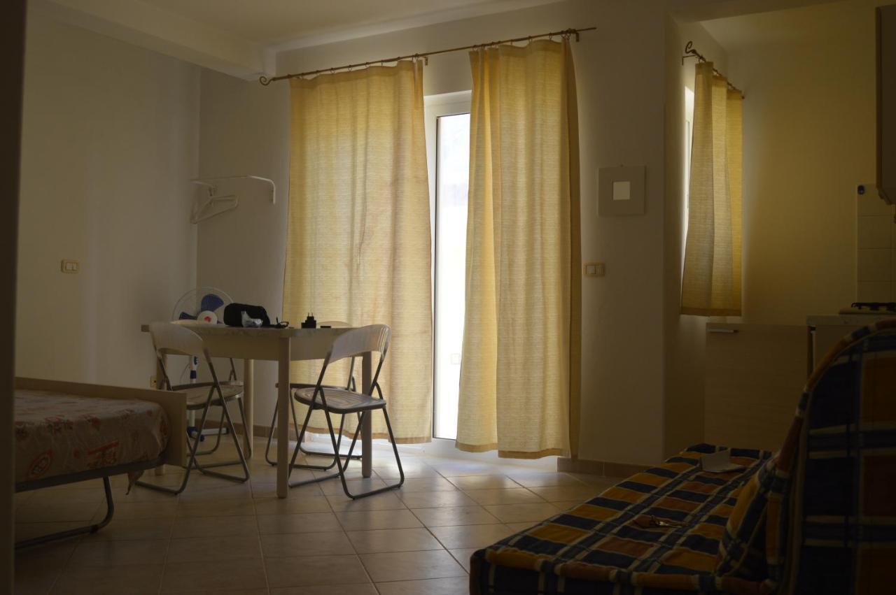 Tres Caravelas Studio Flats Santa Maria Esterno foto