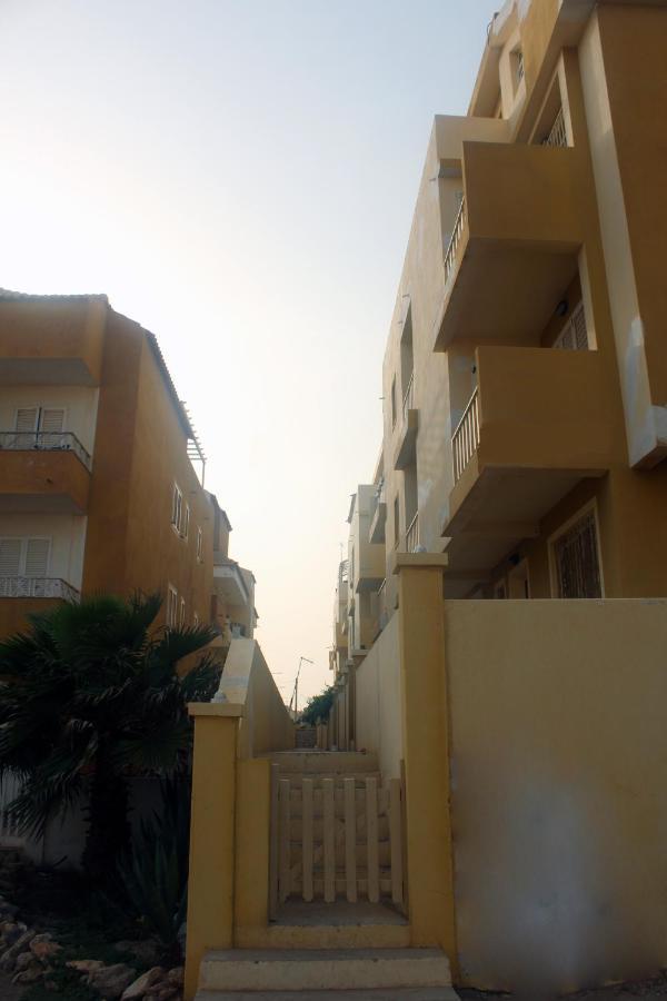 Tres Caravelas Studio Flats Santa Maria Esterno foto